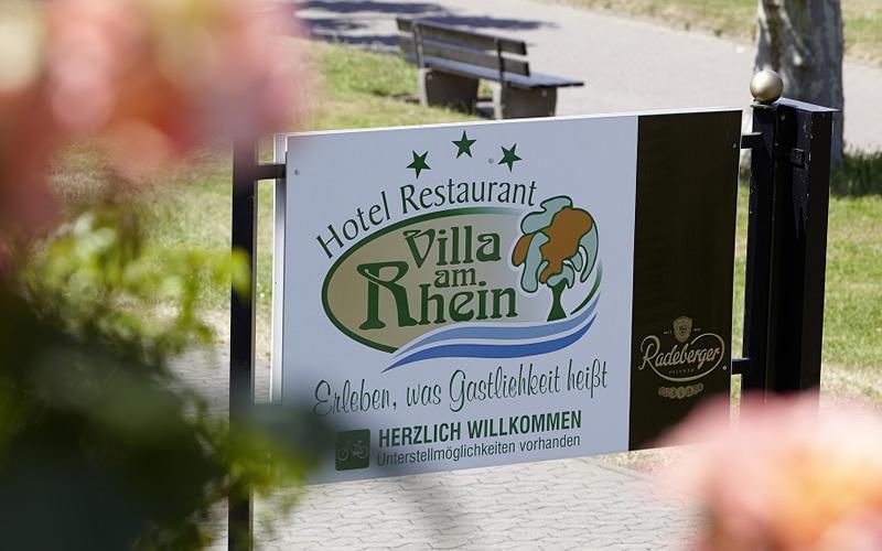 Hotel Villa Am Rhein Andernach Exterior photo